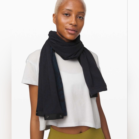 Lululemon Vinyasa Scarf *Rulu - Picture 7 of 7